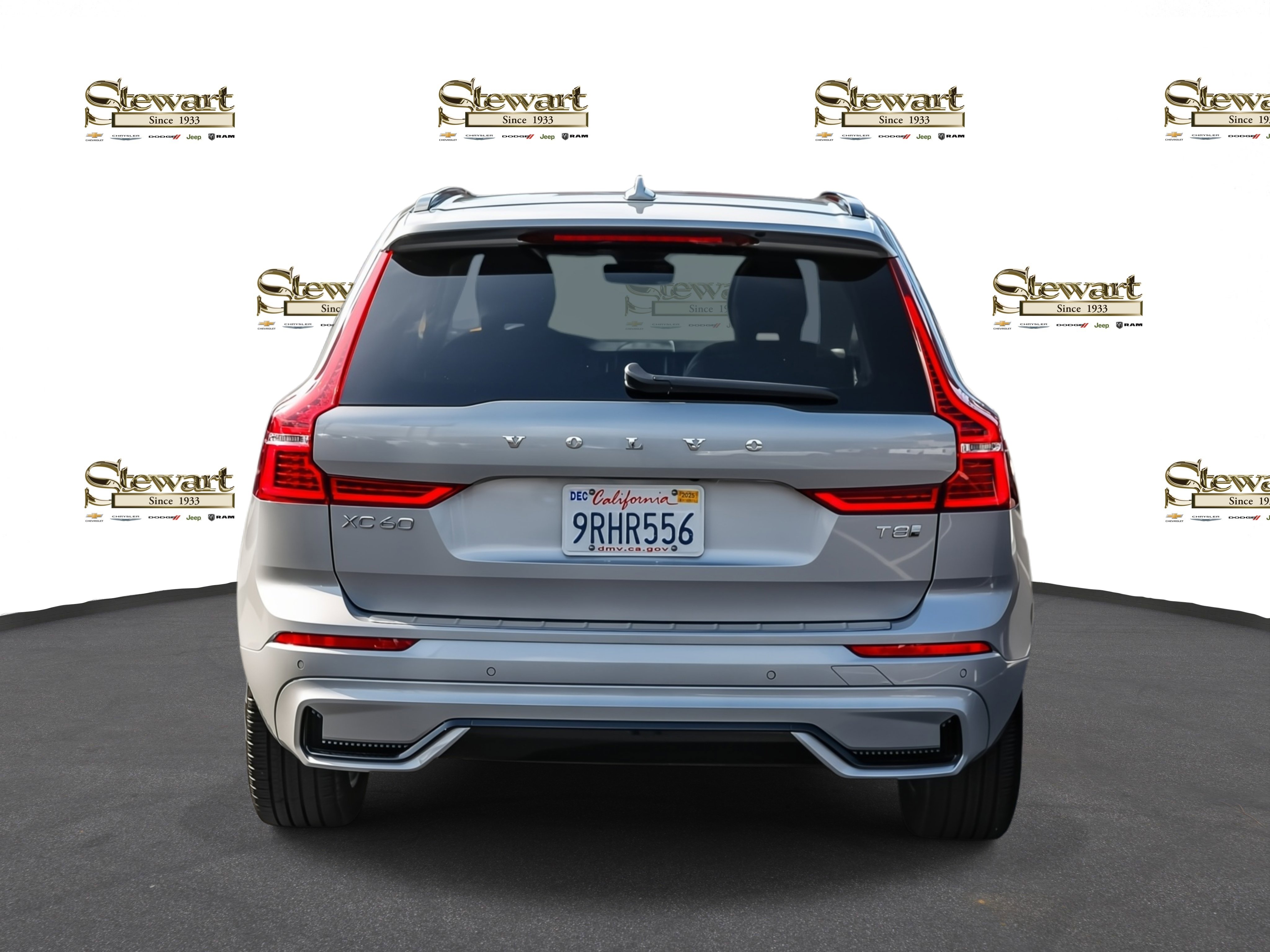 Used 2025 Volvo XC60 T8 Core w/ Protection Package Premier image 22