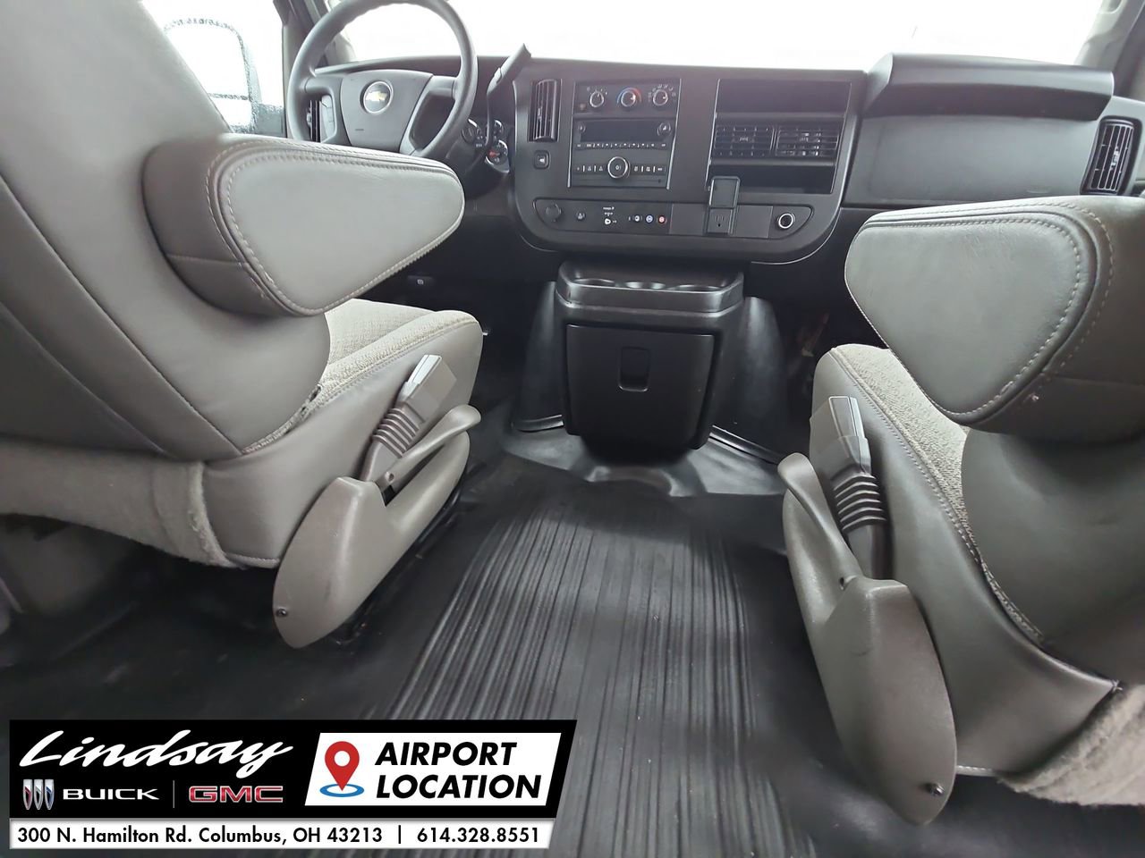 Used 2023 Chevrolet Express 3500 LS image 19