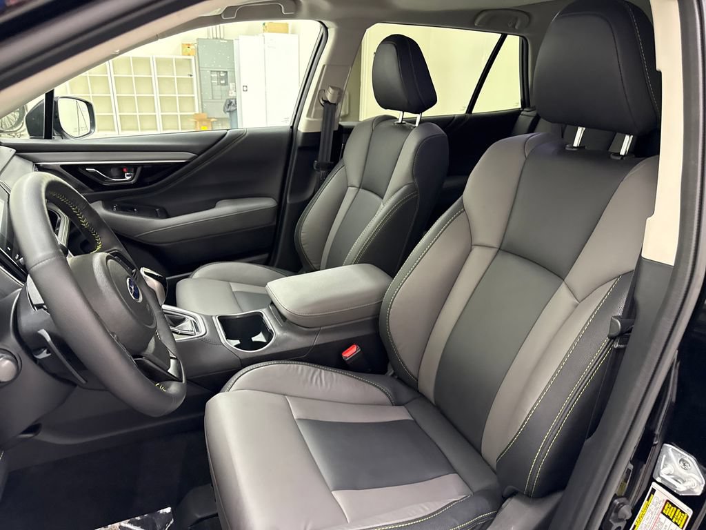 Certified 2024 Subaru Outback Onyx Edition AWD/4WD image 15