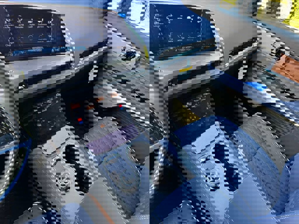 New 2026 Cadillac Vistiq Premium Luxury image 29