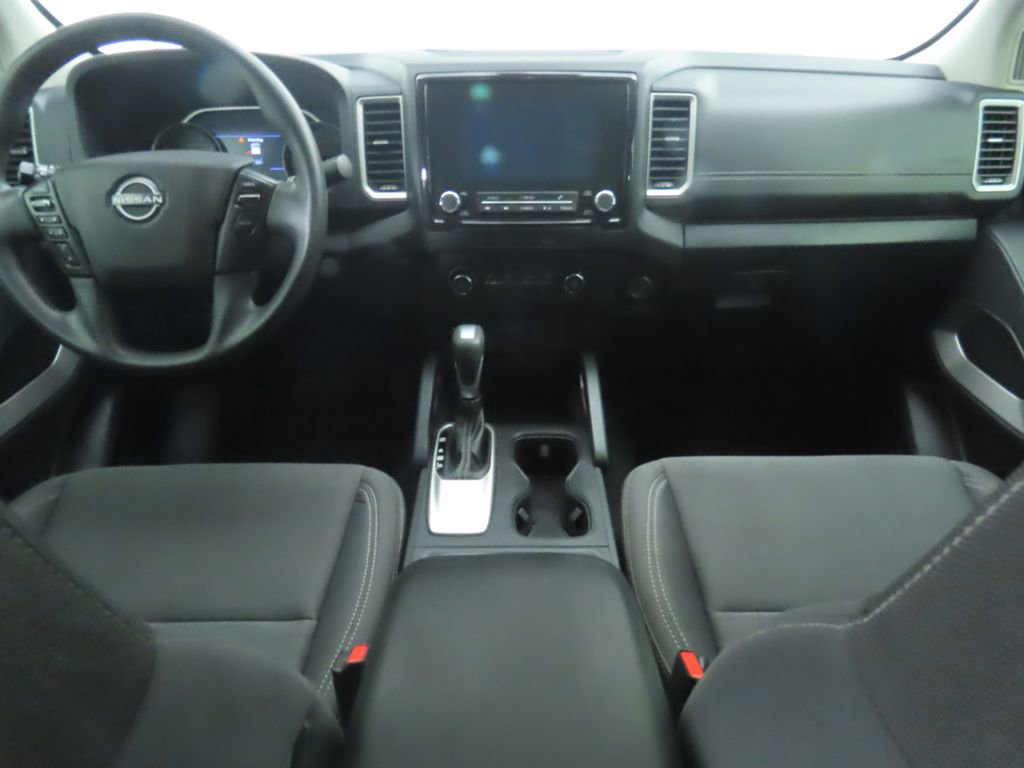 Used 2022 Nissan Frontier SV image 13