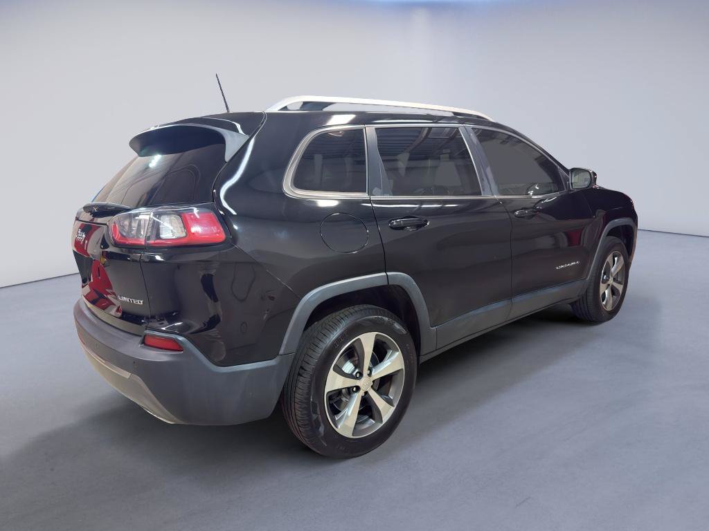 Used 2019 Jeep Cherokee Limited AWD/4WD image 8