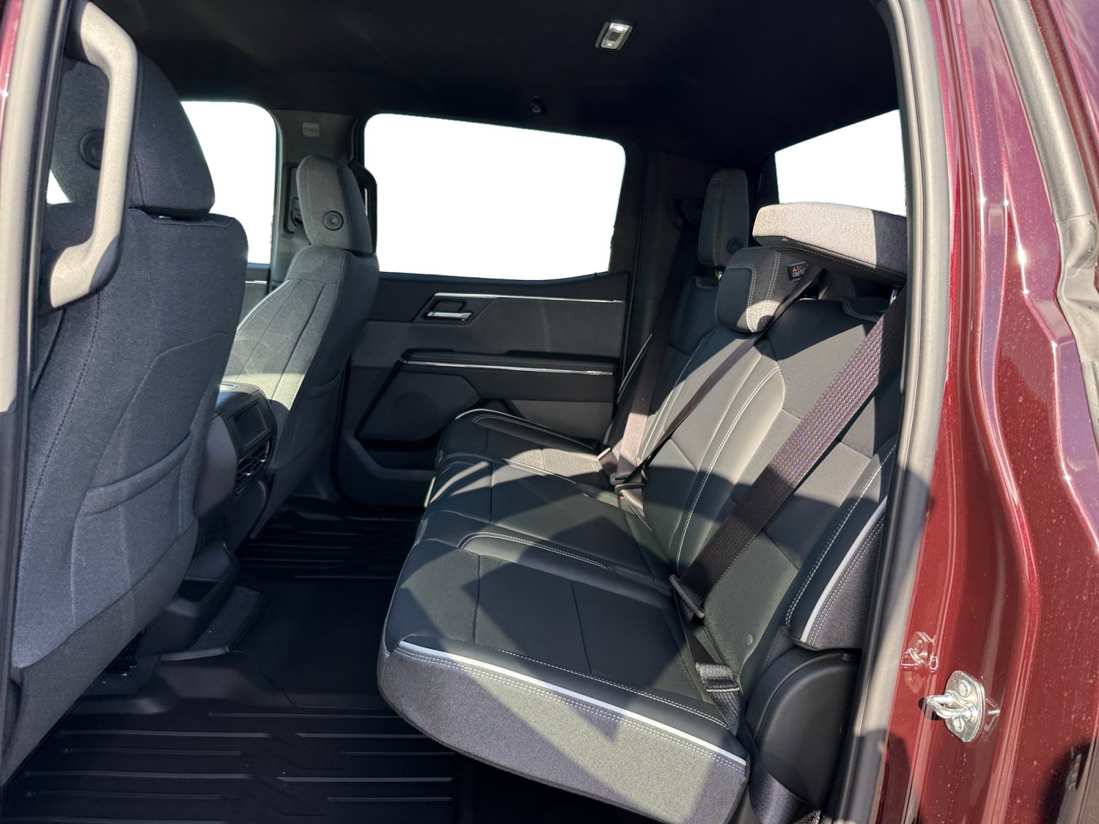 New 2026 GMC Sierra EV Elevation w/ LPO, Elevation Dark Package AWD/4WD image 16