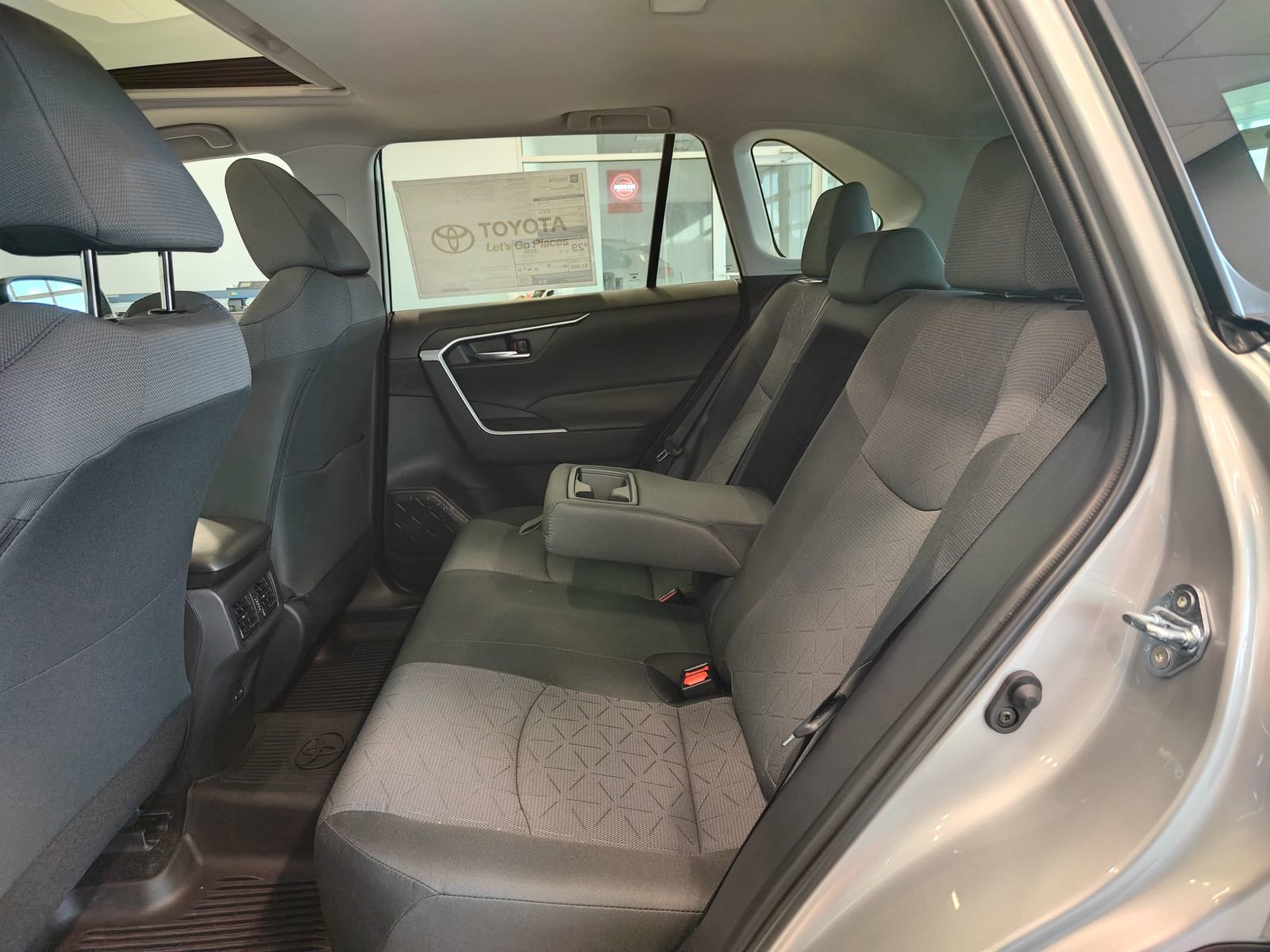 New 2025 Toyota RAV4 XLE w/ Convenience Package image 15