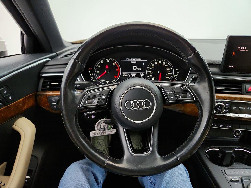 Used 2017 Audi A4 2.0T Premium image 17
