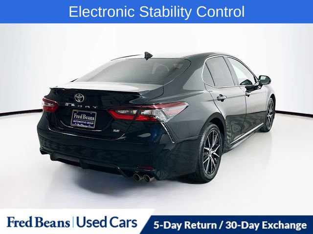 Used 2024 Toyota Camry SE image 8