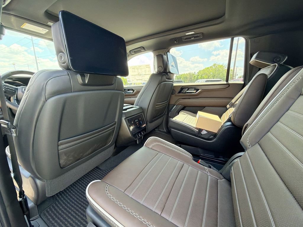 New 2026 GMC Yukon XL Denali Ultimate image 17