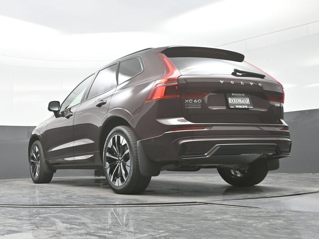 New 2026 Volvo XC60 T8 Plus w/ Climate Package AWD/4WD image 23