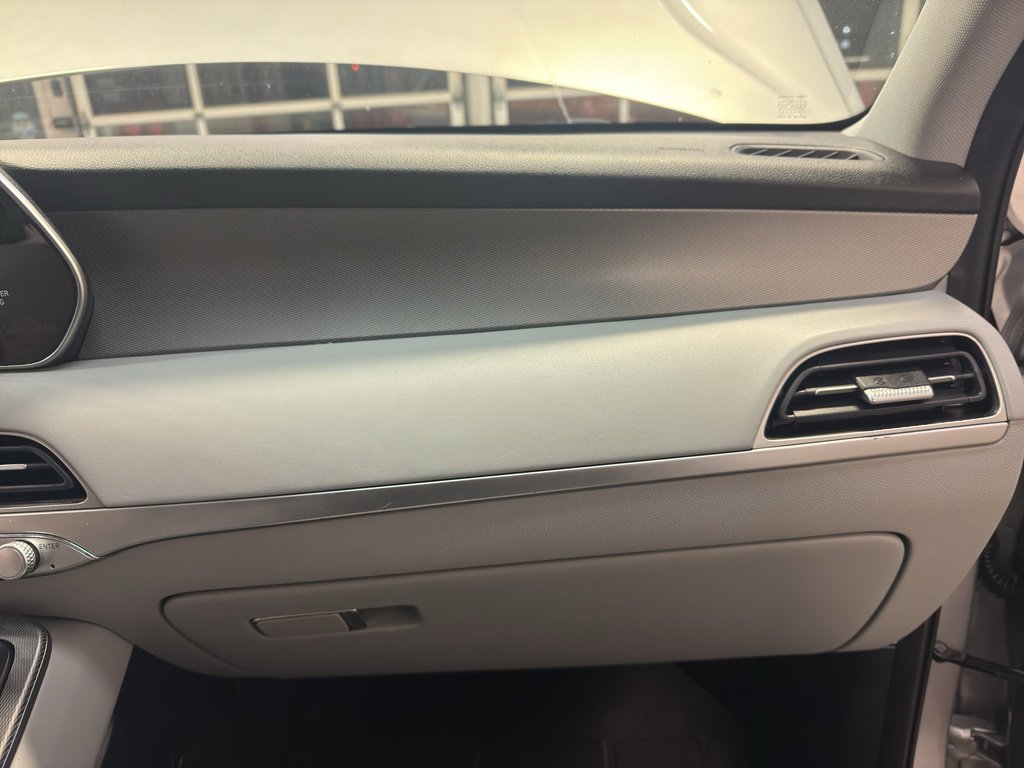 Used 2021 Hyundai Palisade SE w/ Winter Package image 23