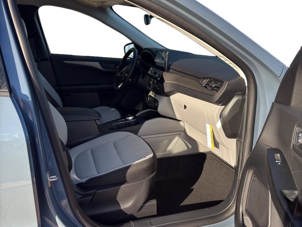 New 2026 Ford Escape Active w/ Cold Weather Package image 7