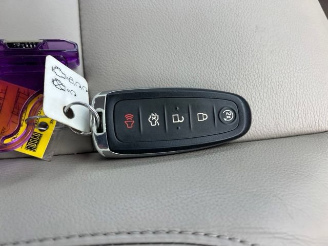 Used 2014 Ford Escape Titanium w/ Equipment Group 401A FWD image 38