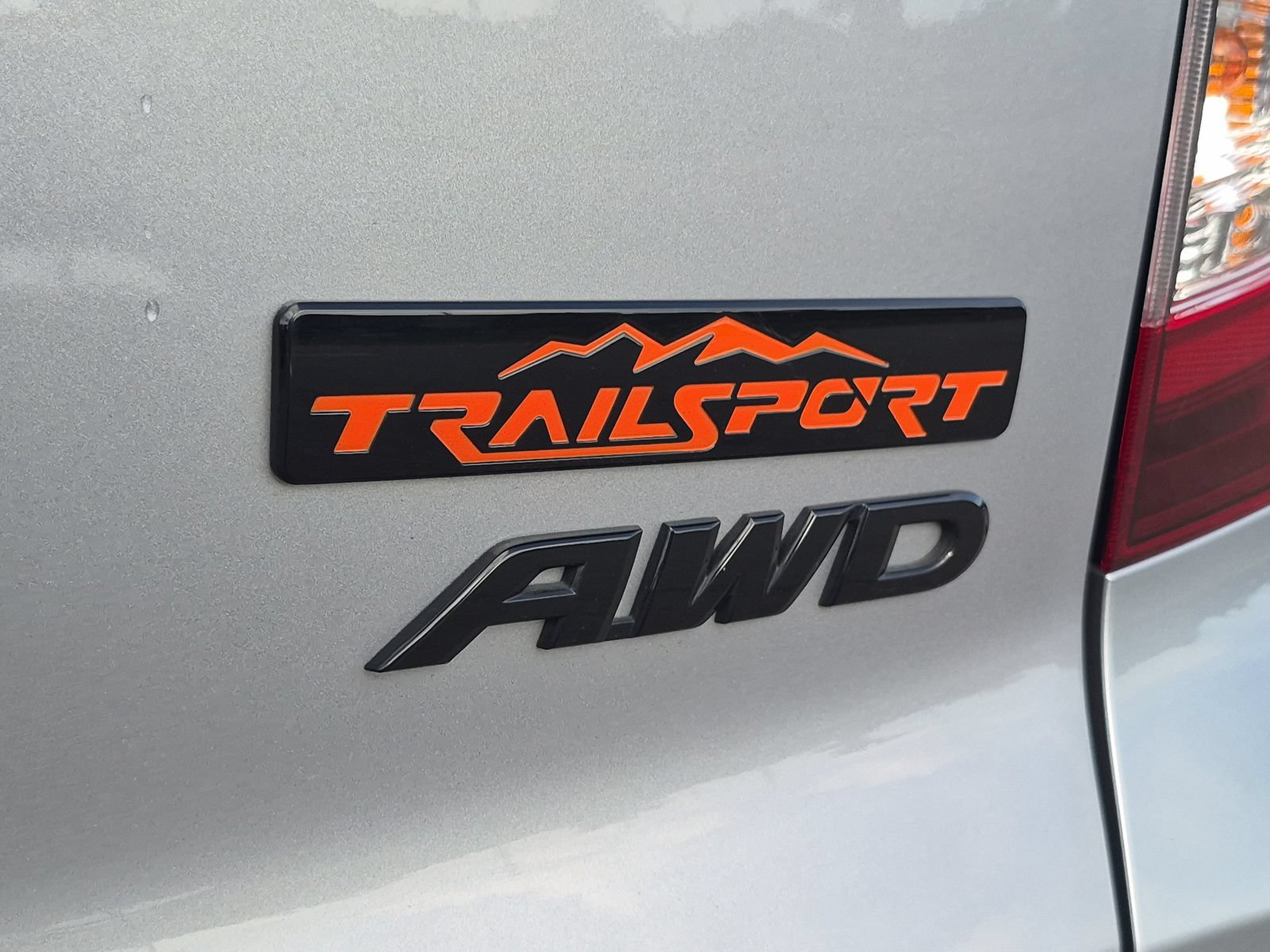 Used 2025 Honda Passport TrailSport image 29