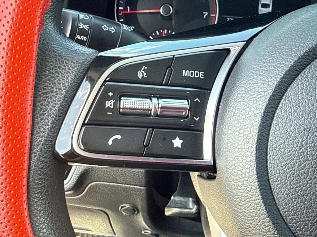 Used 2022 Kia Forte LXS image 29