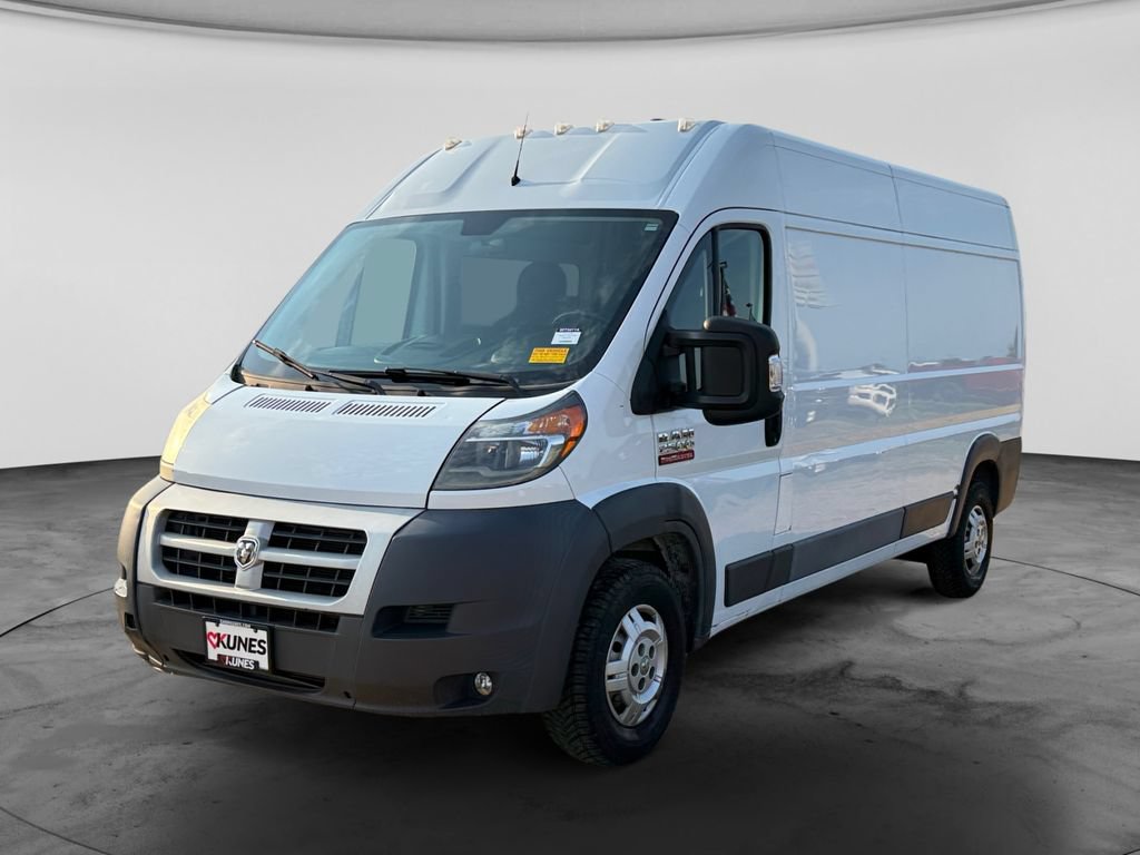 Used 2015 RAM ProMaster 2500 w/ Premium Appearance Group FWD image 3