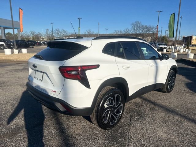New 2026 Chevrolet Trax RS w/ Driver Confidence Package image 3