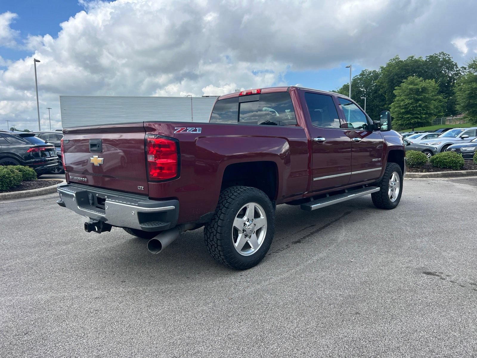 Used 2015 Chevrolet Silverado 2500 LTZ w/ Duramax Plus Package AWD/4WD image 5