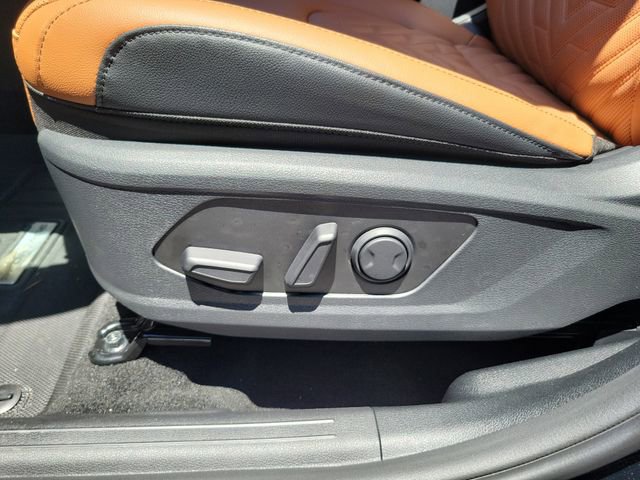 New 2026 Kia Sportage X-Line w/ X-Line Technology Package AWD/4WD image 18