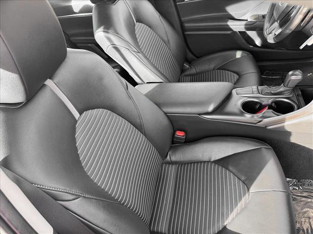 Used 2024 Toyota Camry SE FWD image 19