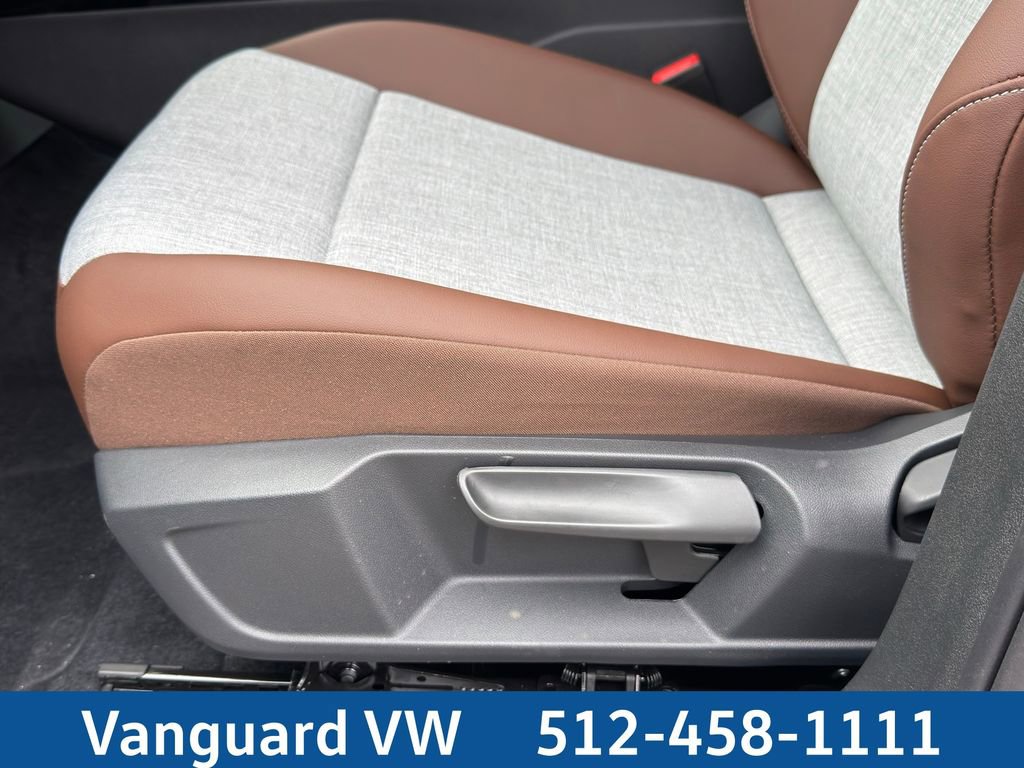 New 2026 Volkswagen ID.4 Pro RWD image 18