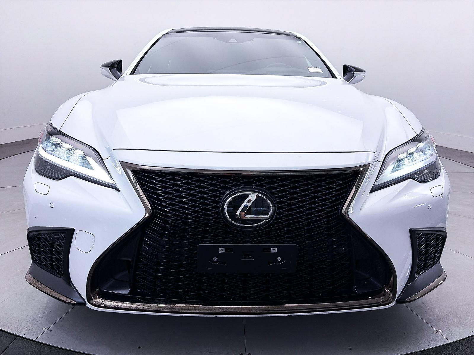 Used 2023 Lexus LS 500 F Sport w/ Cold Weather Package (CK) RWD image 13