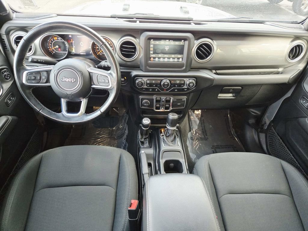 Used 2021 Jeep Wrangler Unlimited Sahara w/ Cold Weather Group image 9