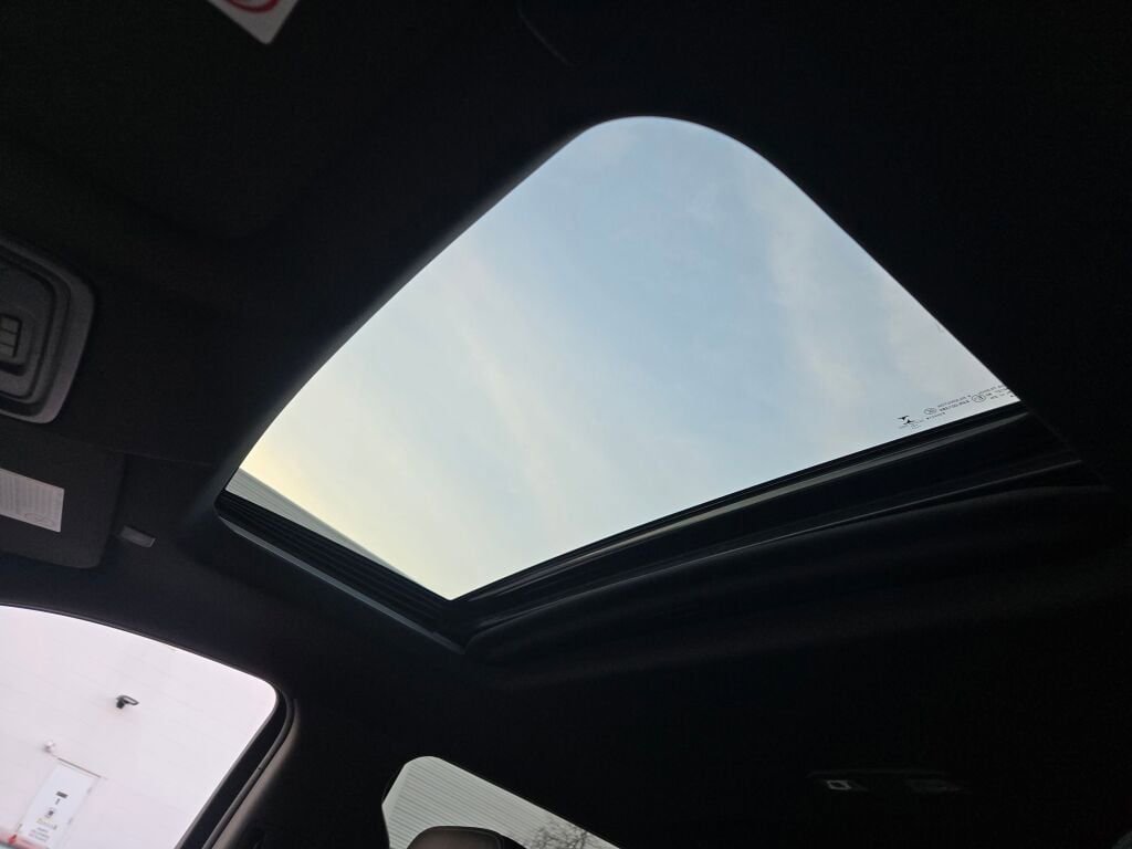 Used 2021 Chevrolet Silverado 2500 High Country AWD/4WD image 28