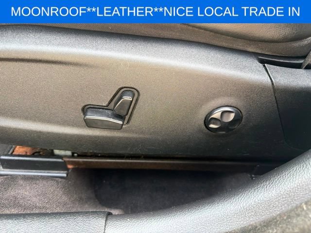 Used 2018 Chrysler 300 S w/ 300S Premium Group RWD image 25