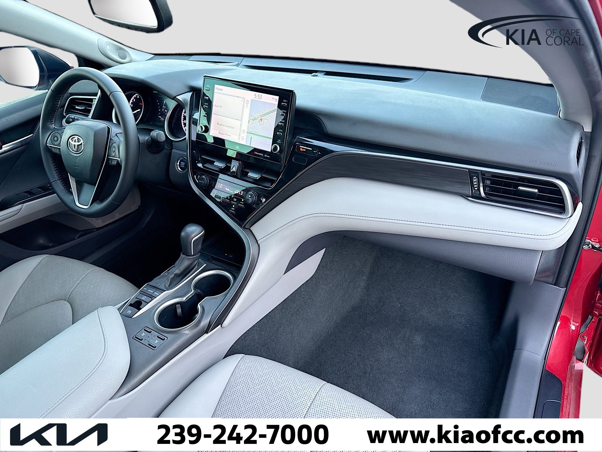 Used 2023 Toyota Camry XLE w/ Navigation Package FWD image 12