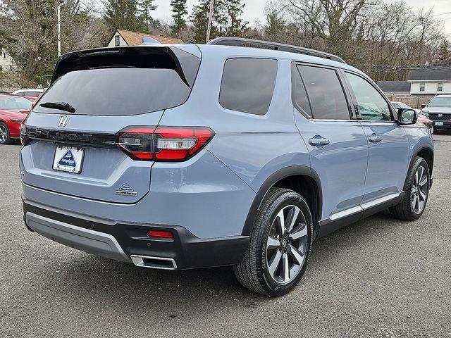 Certified 2023 Honda Pilot Touring image 6