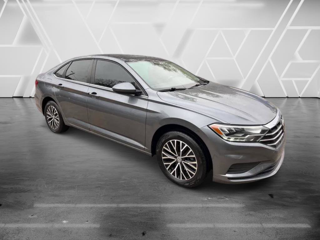 Used 2021 Volkswagen Jetta R-Line image 4