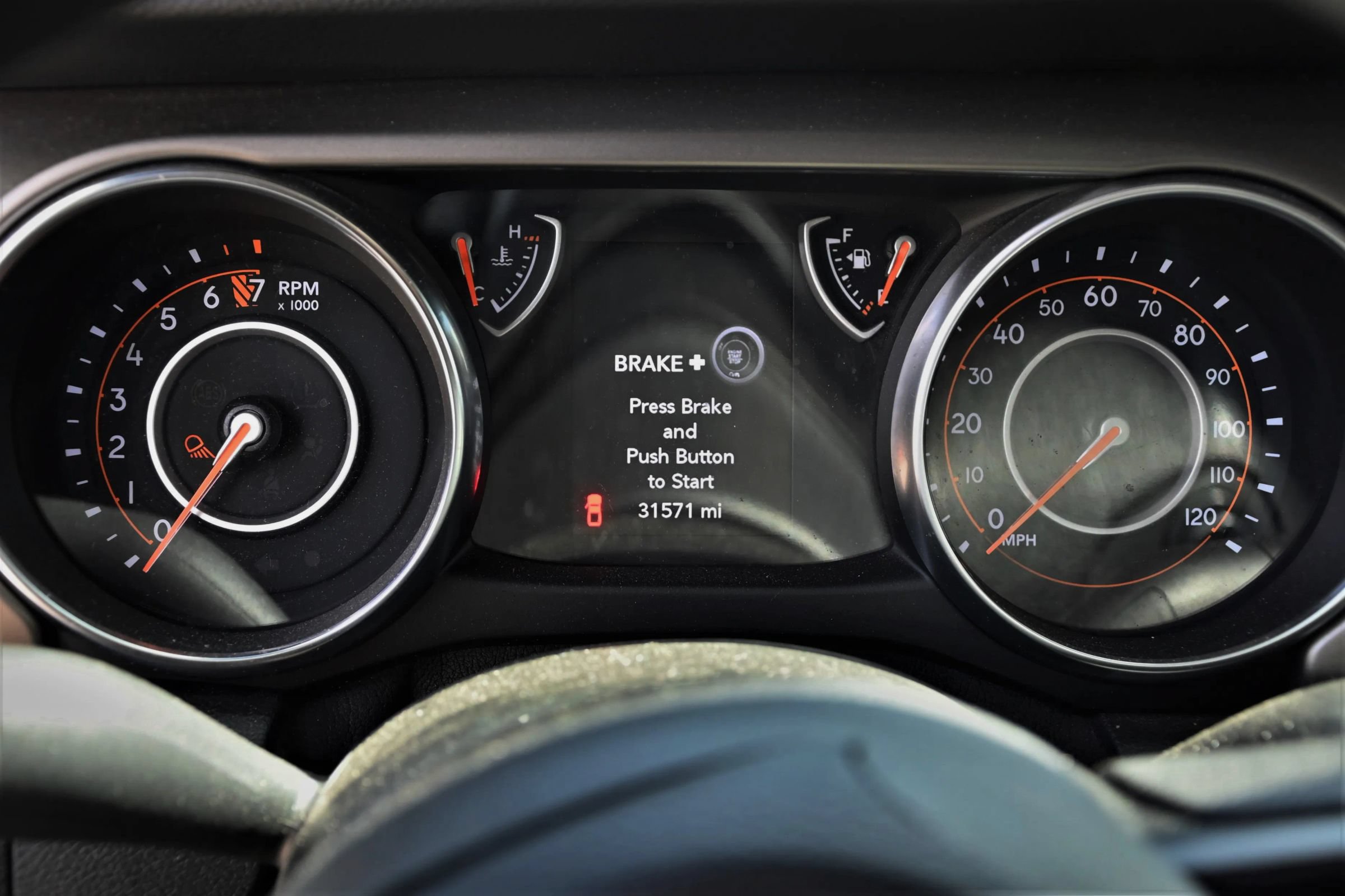 Used 2021 Jeep Gladiator Sport w/ Auxiliary Switch Group AWD/4WD image 9
