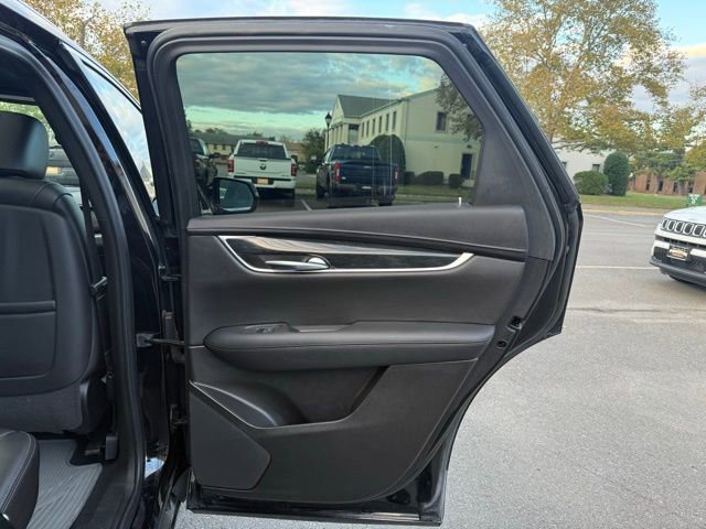 Used 2020 Cadillac XT5 Premium Luxury image 29