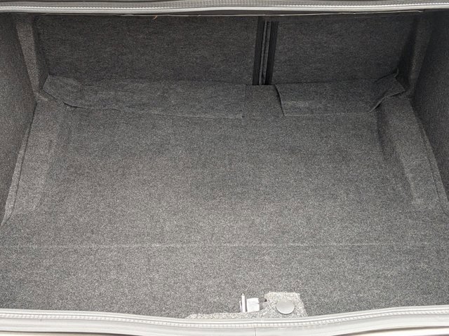 Used 2016 Dodge Challenger SRT Hellcat image 6