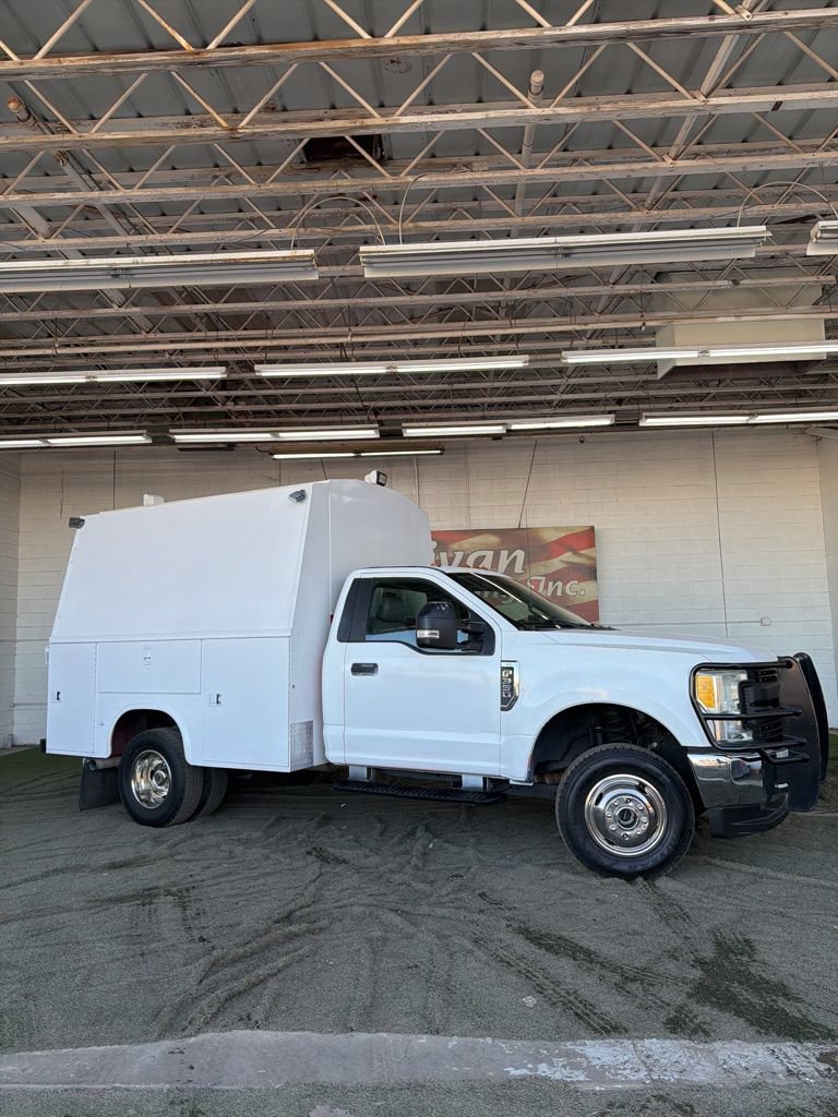 Used 2017 Ford F350 XL w/ Power Equipment Group AWD/4WD image 13