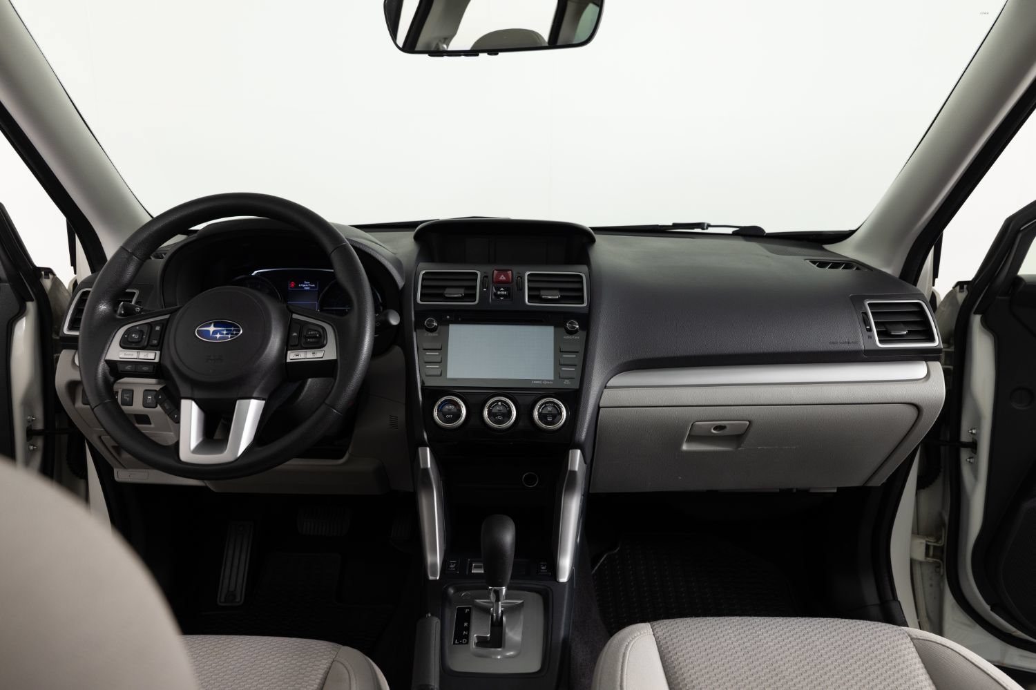 Used 2017 Subaru Forester 2.5i Premium AWD/4WD image 33
