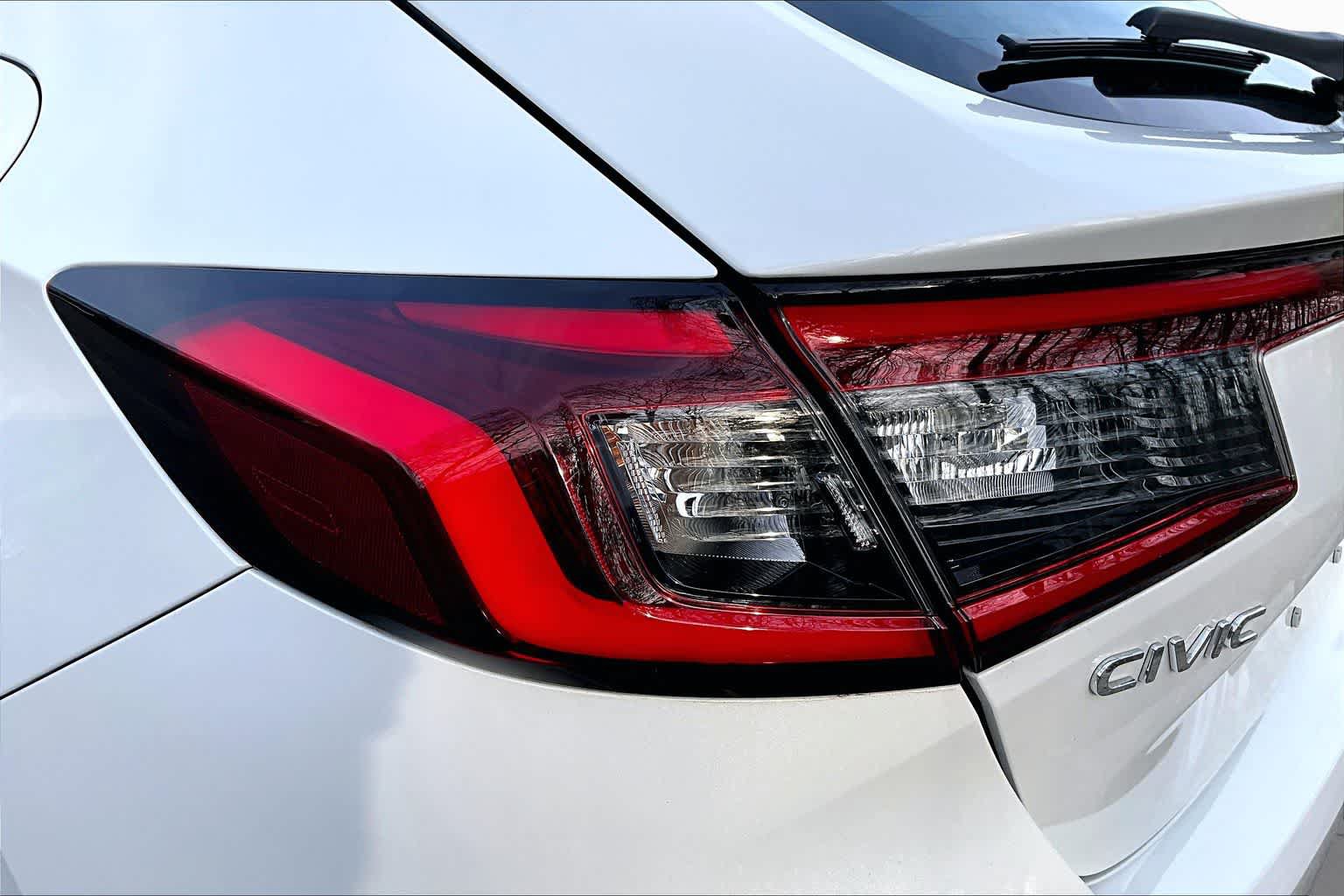 Used 2023 Honda Civic Sport image 26