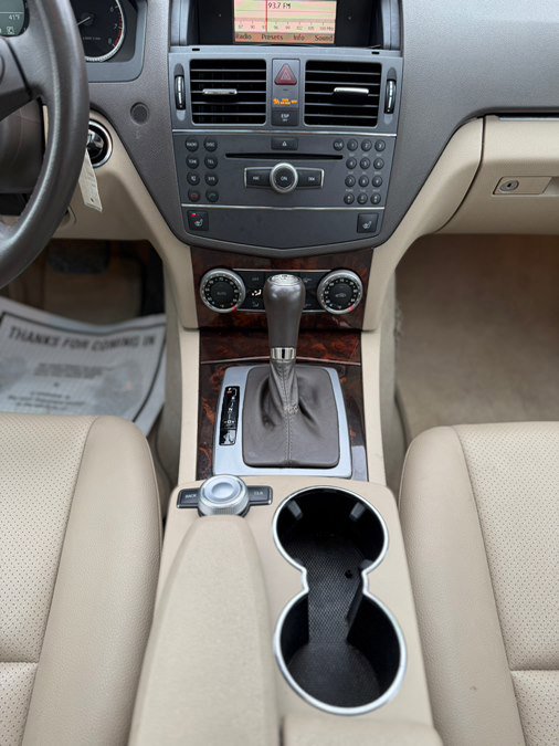 Used 2010 Mercedes-Benz C 300 4MATIC Sedan image 36