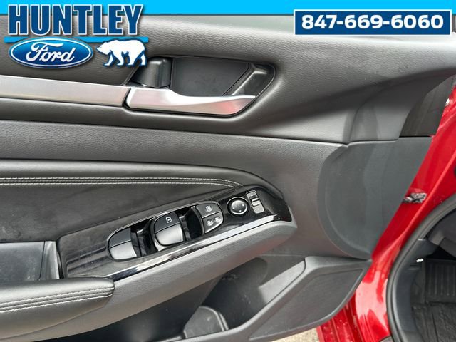 Used 2023 Nissan Altima 2.5 SL AWD/4WD image 18