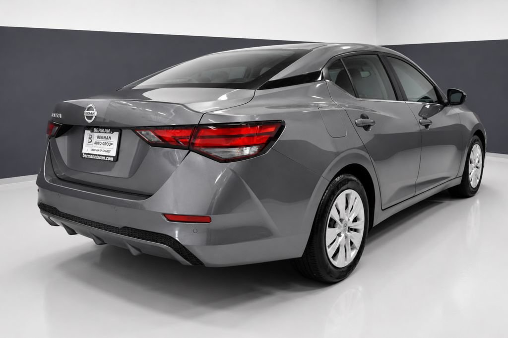 Certified 2023 Nissan Sentra S FWD image 8