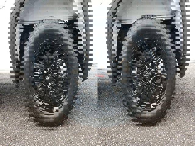 New 2026 GMC Sierra 1500 Elevation image 10