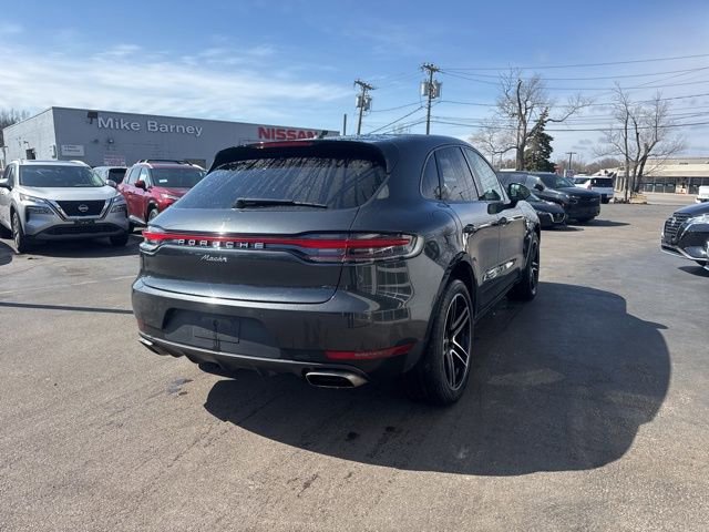 Used 2021 Porsche Macan image 2