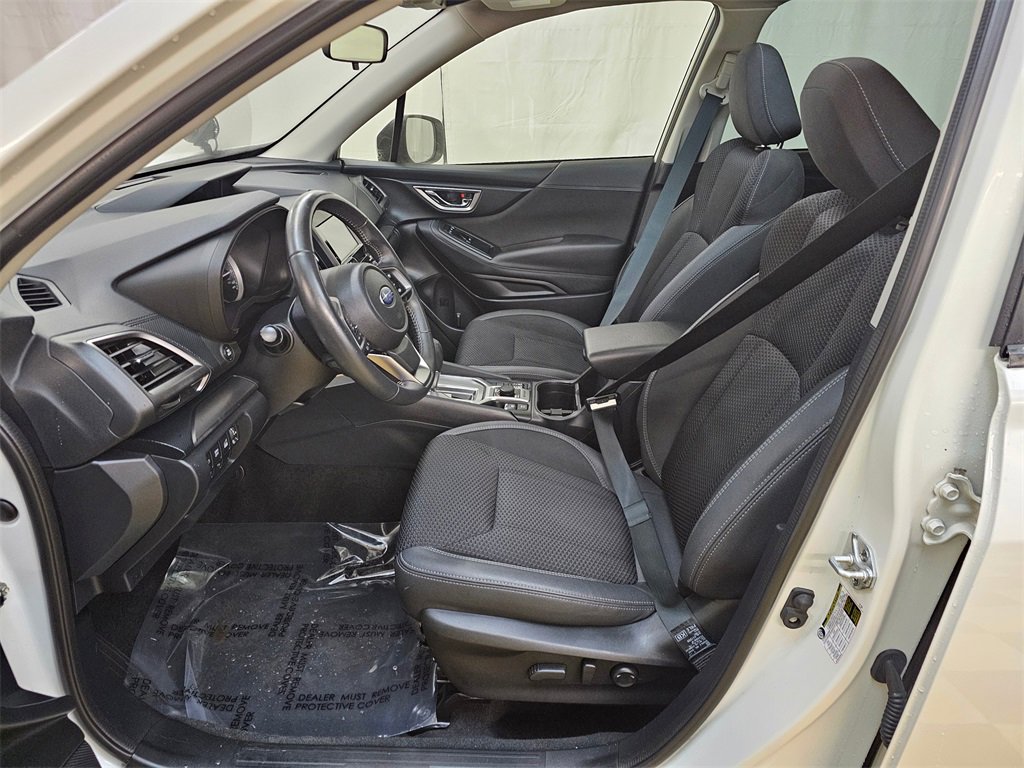 Used 2023 Subaru Forester Premium image 21