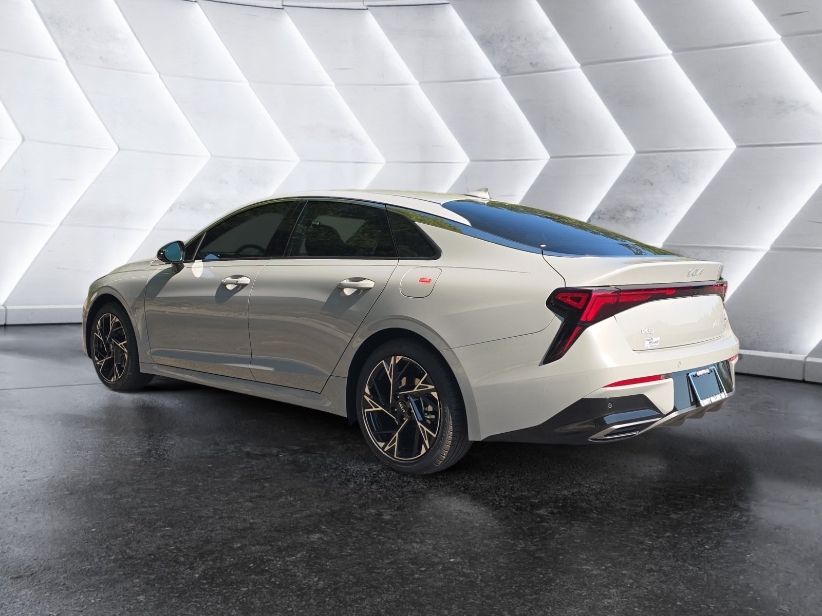 New 2027 Kia K5 GT-Line FWD image 3