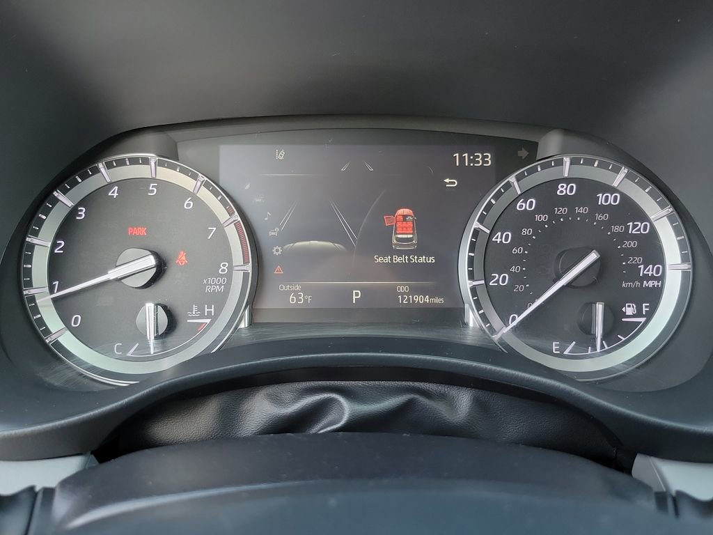 Used 2022 Toyota Highlander Limited image 8