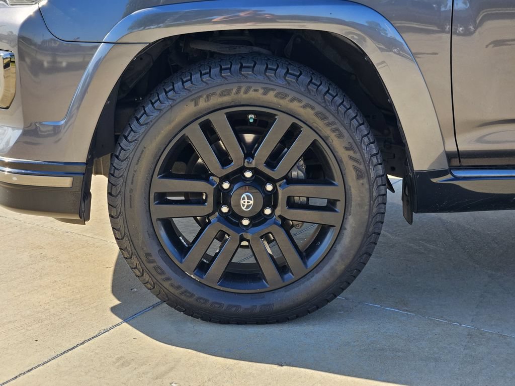 Used 2021 Toyota 4Runner Nightshade AWD/4WD image 13