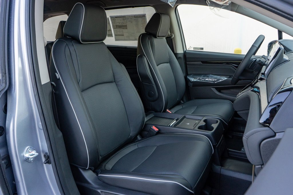 New 2026 Honda Odyssey Elite image 18