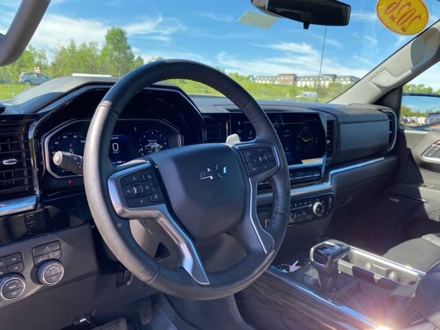 Certified 2026 Chevrolet Silverado 1500 LT Trail Boss w/ Convenience Package II AWD/4WD image 31