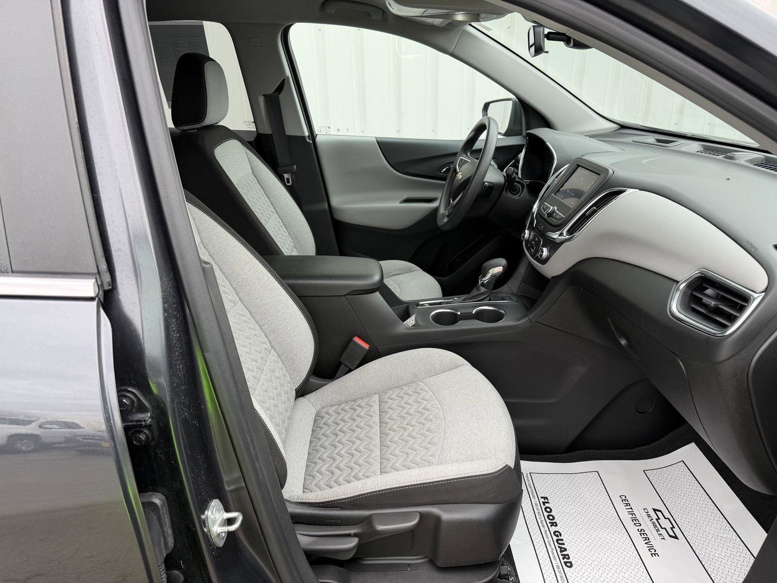 Used 2022 Chevrolet Equinox LT image 21