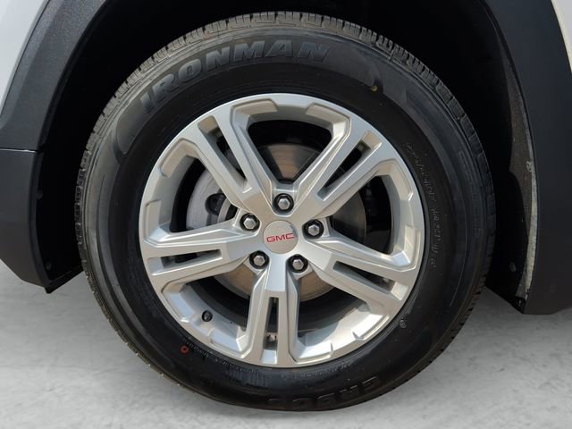 Used 2024 GMC Terrain SLE image 23