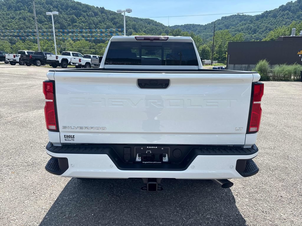 New 2026 Chevrolet Silverado 2500 LT w/ Z71 Chrome Sport Edition AWD/4WD image 4
